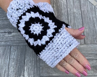 Sunflower Fingerless Gloves in shades of classic white and black