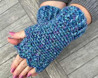 Fingerless Gloves in shades of pale blue, royal blue, turquoise, purple ombre