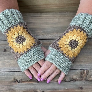 Sunflower Fingerless Gloves in traditional earth shades of green, brown, yellow, and gold