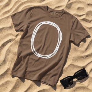 Circular Graphic Comfort Colors T-Shirt, Abstract Continuous Line Art, Minimalist Graphic Sketch Tee