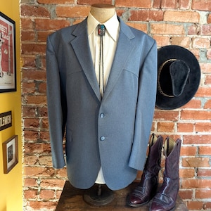 1970s LEVI&#39;S Men&#39;s Western Suit Jacket / Blazer Vintage Blue Gray Polyester Cowboy Style Sport Coat by Levi&#39;s Western Wear - Size 48 (XL)
