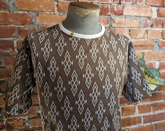 1960s Unworn Men's Leisure Knit Shirt Vintage Pullover Short Sleeve Brown & White Mad Men Shirt by ELY and WALKER - Size MEDIUM