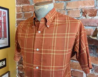 1960s Plaid Men's Shirt Vintage Short Sleeve Button Down Collar Cotton/Poly Blend Rust Orange and Yellow Plaid Shirt by E&W - Size MEDIUM