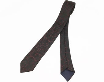 1980s Vintage Black & Red Skinny Necktie Super Narrow Shiny Men&#39;s Vintage Tie with marble designs by Doneagle