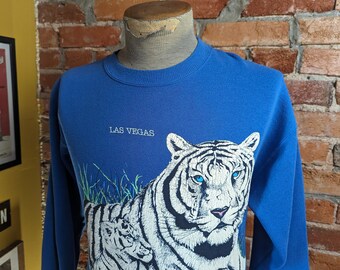 1980s Vintage LAS VEGAS White Tiger Sweatshirt Men's Blue Pullover Nevada Sweat Shirt with White Tiger and cub desgins - Size MEDIUM