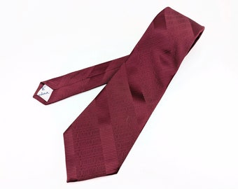 1970s Burgundy Red Necktie Men's Vintage Disco Era Wide Burgundy or Maroon Polyester Tie with Woven Diagonal Stripes by Monsieur Cravatieur