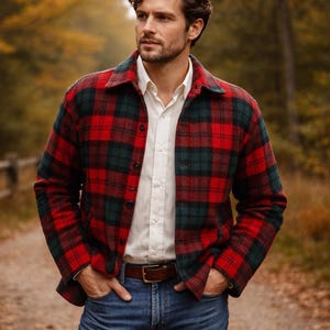 1960s-70s Plaid Wool Shirt Jacket Mens Vintage Red, Green & Black Plaid Shacket by Deerskin Trading Post Danvers, Massachusetts - Size LARGE