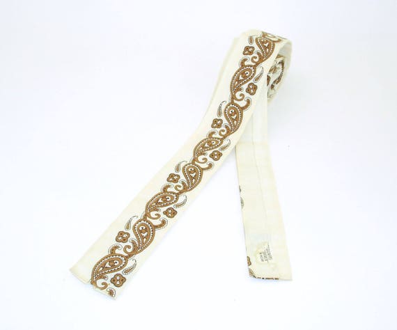 1950s Square Paisley Tie Mens Vintage 50s Off whi… - image 3