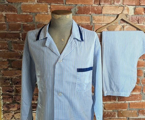 1960s-70s Men's Pajamas 2 Piece Men's Vintage Blue & … - Gem