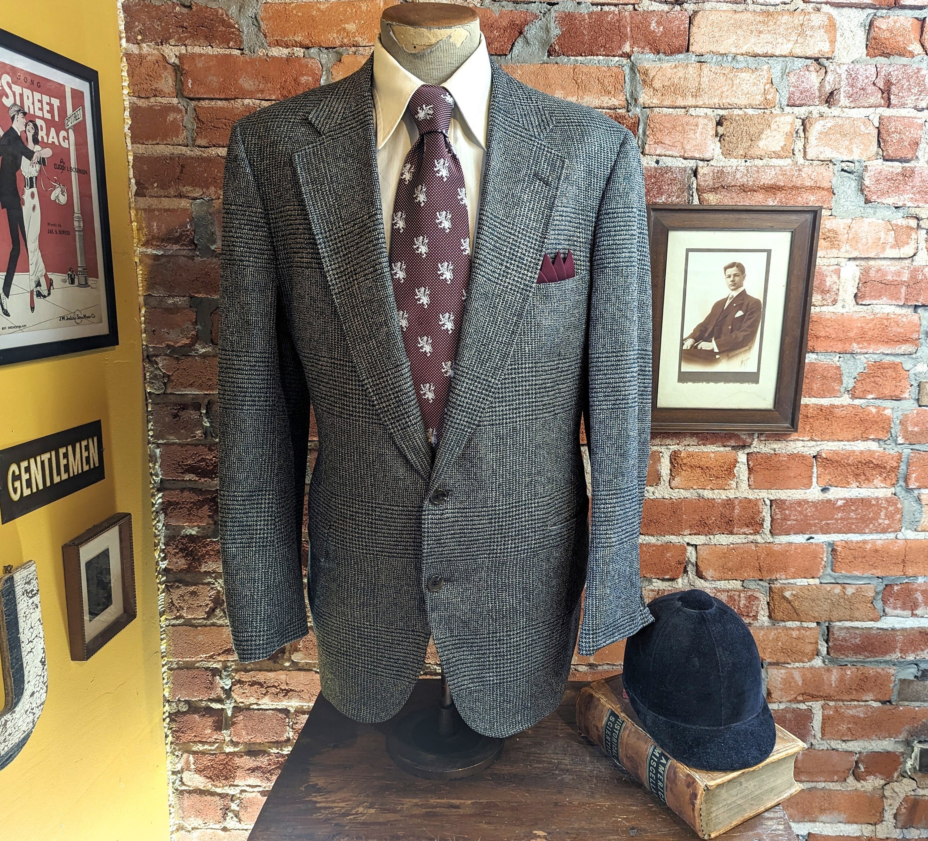 1980s Vintage TWEED Gray and Teal Houndstooth Men's Suit Jacket