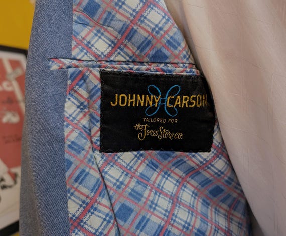 1970s JOHNNY CARSON Suit 2 Piece Men's Vintage Grayish Blue Disco Era Blazer & Pants / Trousers by Johnny Carson - Size 42 (LARGE)
