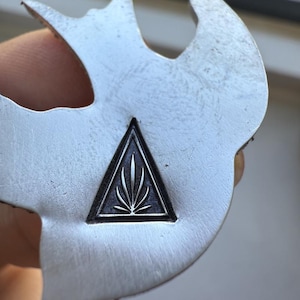 3D42, triangel, elegant, Konstdekorativ metalldesign avtrycksstans, 3D-mönster, avtrycksstans för hammarhandstämpel,