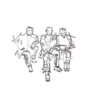 Op de afbeelding: Een zwart-wit schets in houtskoolstijl met drie figuren die naast elkaar zitten. De tekening gebruikt losse, expressieve lijnen om de contouren van de individuen, hun kleding en hun zittende houdingen tegen een witte achtergrond te definiëren.