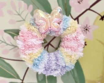 Butterfy super soft scrunchie with big bead