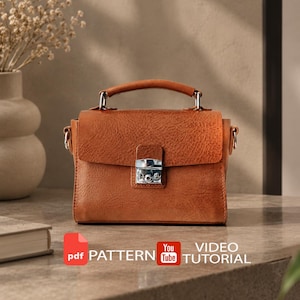 Small Women's Leather Bag Pattern – Classic Crossbody Design (PDF + Video Tutorial)