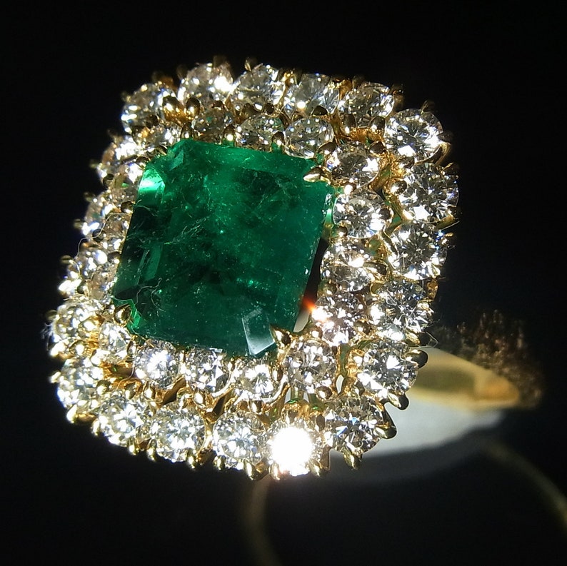 1.8ct Striking Emerald 1.95ct VS Diamonds 18k Gold Cocktail or - Etsy