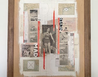 Origineel uit de Part D-serie - mixed-media collage op paneel. Op maat gemaakt, verweerd massief walnotenhouten frame met getrapt profiel.