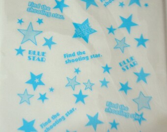 A Set of 25 Japanese Kraft Gift Bags - Blue Stars