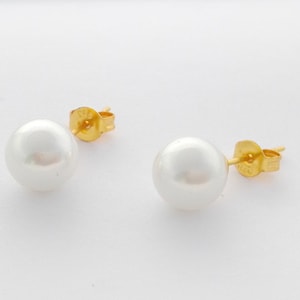 1A quality faux stud earrings 8-9 mm Ø white/ gold