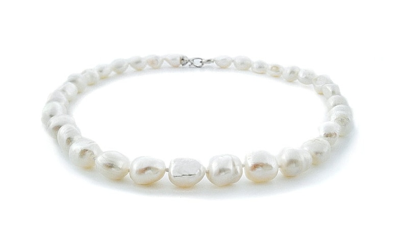 Pearl necklace genuine freshwater cultured pearls white x 10-11 mm pearl pearl jewelry baroque pearls 45 cm