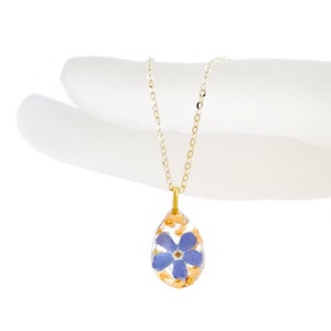 handmade forget-me-not necklace real gold, blue flower pendant forget me not, delicate anchor link chain gold chain, width 1.2 mm