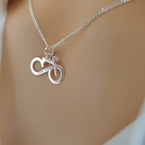 Fahrrad Bike Forever Halskette echt 925 Sterling Silber, zierliche Radfahrer Fahrradkette, Fahrradliebhaber Geschenk, Tiny Bike