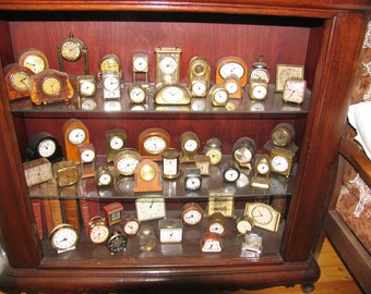 NEGOTIABLE!!! Unbelievable collection of alarm clocks + shelf clocks 350 pcs.!! cir. 1910-1980 y.