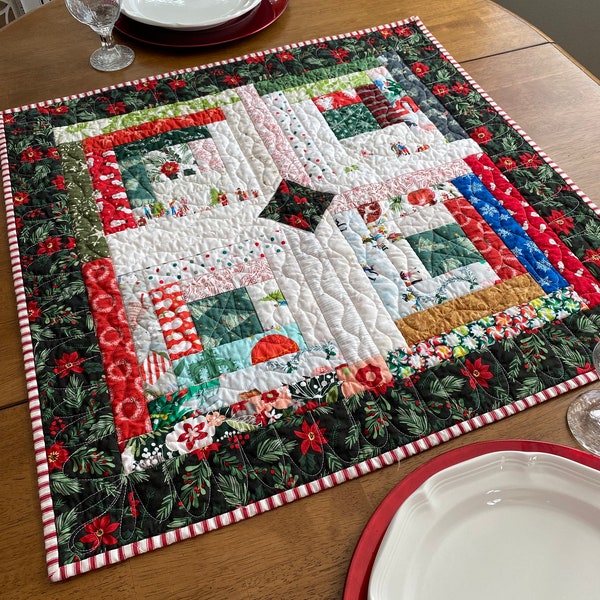 Bright Noel Quilted Table Topper NCU0NNT1629
