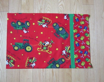 John Deere CHRISTMAS Pillow Case  TRAVEL SIZE  Pillowcase Farm Tractor