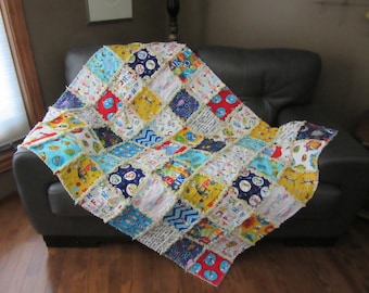 Dr Seuss Fabric XL Toddler Rag Quilt - Baby Blanket 45 X 58  Cat in the Hat Horton Thing 1 Green Eggs Ham