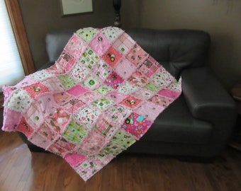 Pinks Rag Quilt Many Different JOHN DEERE Fabric LGE 44 x 58 Toddler Baby Throw Blanket Lap Quilt