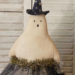 Primitive Ghost ~ Vintage Style ~Party Ghost ~Handmade~Halloween Folk Art~Home Decor