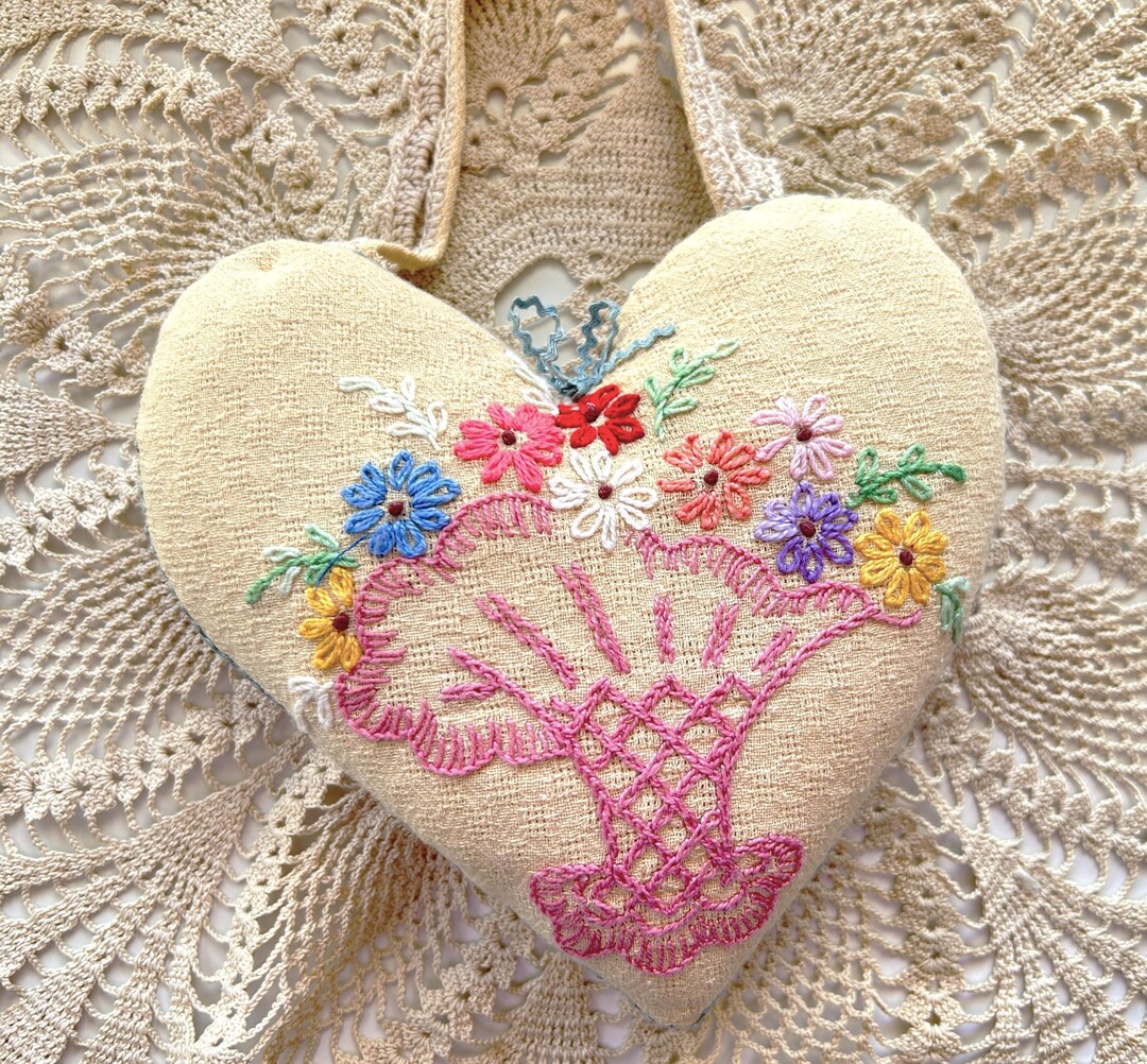 Floral Embroidered Vintage Heart Wall Hanging - Etsy