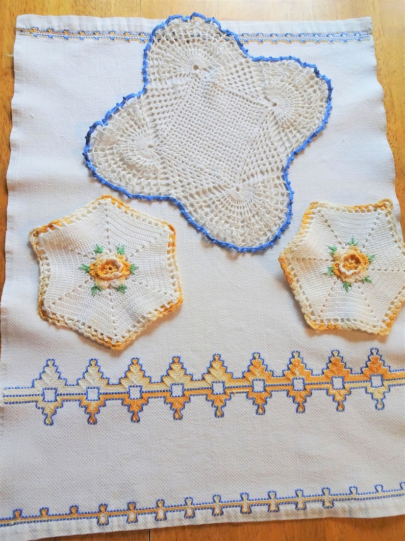 Art Deco Style Towel Two Gold and White Potholders Vintage Kitchen Linen Assortment One Crocheted Doily