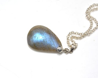 blue flash labradorite necklace -  natural gemstone pendant necklace - drop labradorite jewelry -  handmade stone necklace - chain necklace