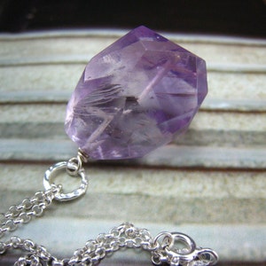 light amethyst necklace image 1