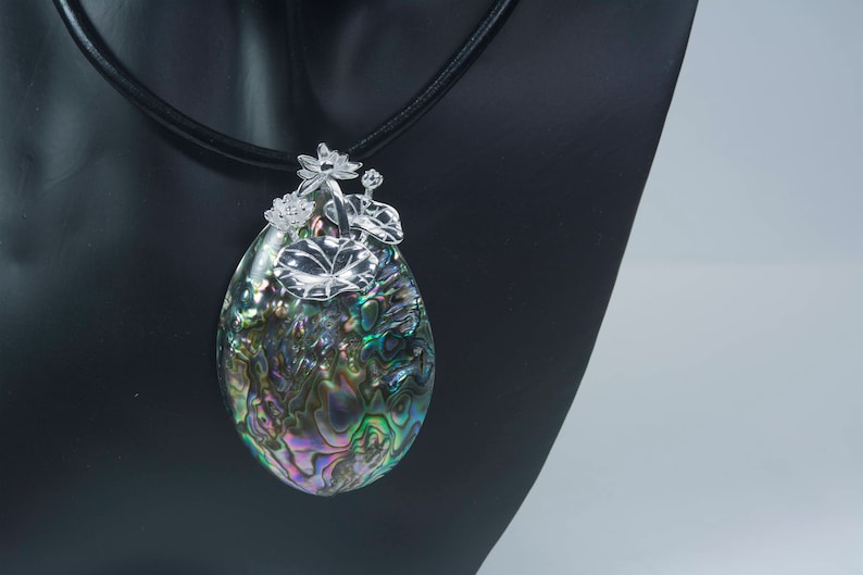 chunky paua shell necklace rainbow abalone shell pendant sea shell jewelry purple abalone shell jewelry oval shell statement jewelry