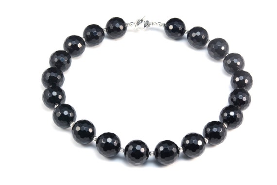 Black onyx 2024 bead necklace