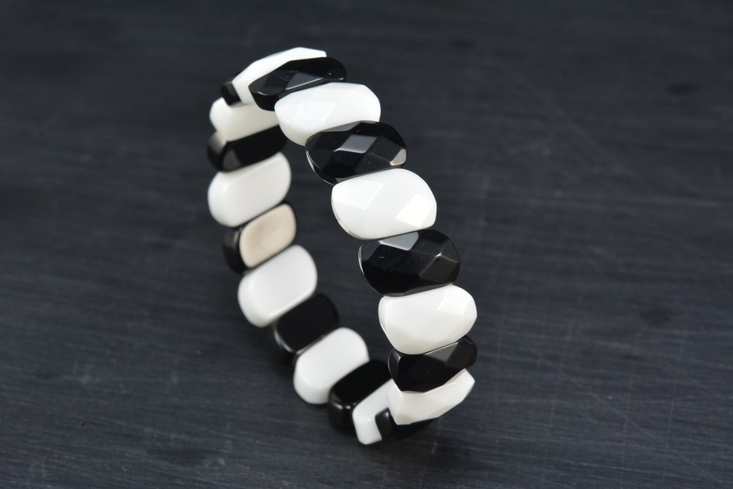 Black and White Lucite Bracelet, Simple Elegant Bracelet, Stretched