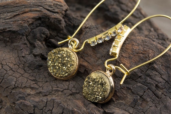 Boucles D'oreilles Quartz Druzy - Métal Doré - Fermoir Clous - Occasion Bon état