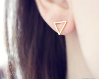 dainty gold triangle studs - minimalist, delicate geometric earrings / / gift for her under 15