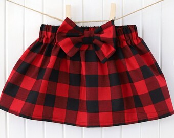 red and black plaid skirt outfits