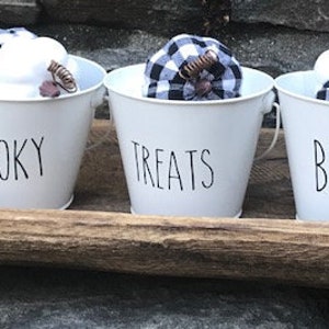 Farmhouse Halloween Decor,Farmhouse Fall Decor,Halloween Decor, Fall Decor, Halloween Buckets, Farmhouse Pail, Farmhouse Kitchen Decor