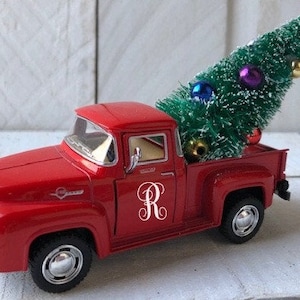 Red Pickup Truck Christmas Tree, Christmas Tree Truck, Farmhouse Christmas, Farmhouse Christmas Decor, Farmhouse Truck,Tiered Tray Decor