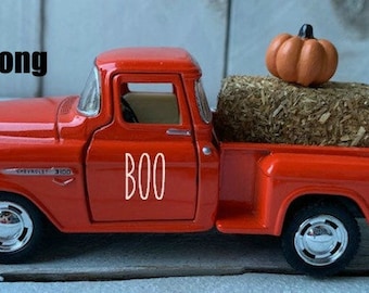 Farmhouse Decor, Metal Truck, Farmhouse Fall Decor, Halloween Truck, Pumpkin Truck, Farm Truck Decor,Metal Farm Truck,Fall Truck, Fall Decor