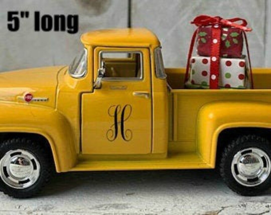 Farmhouse Decor, Christmas Truck, Christmas Tree Truck,farmhouse