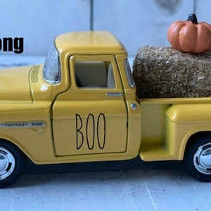 Farmhouse Decor, Metal Truck, Farmhouse Fall Decor, Halloween Truck, Pumpkin Truck, Farm Truck Decor,Metal Farm Truck,Fall Truck, Fall Decor
