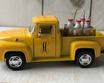 Personalized Truck, Farm Truck, Truck Decor,Farmhouse Truck Decor, Farmhouse Decor, Milk Truck, Tiered Tray Decor, Milk Bottle Truck