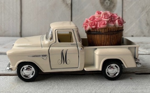 Metal Farm Truck, Personalized Truck, Farmhouse Decor, Tiered Tray  Decor,farmhouse Truck Decor, White Pickup Truck, Flower Truck - Etsy
