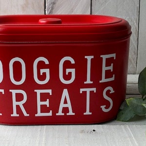 Farmhouse  Decor, Dog Treat Tin, Personalized Tin, Dog Treat Container, Gift for Dog Lovers, Personalized Dog Treats, Farmhouse Kitchen